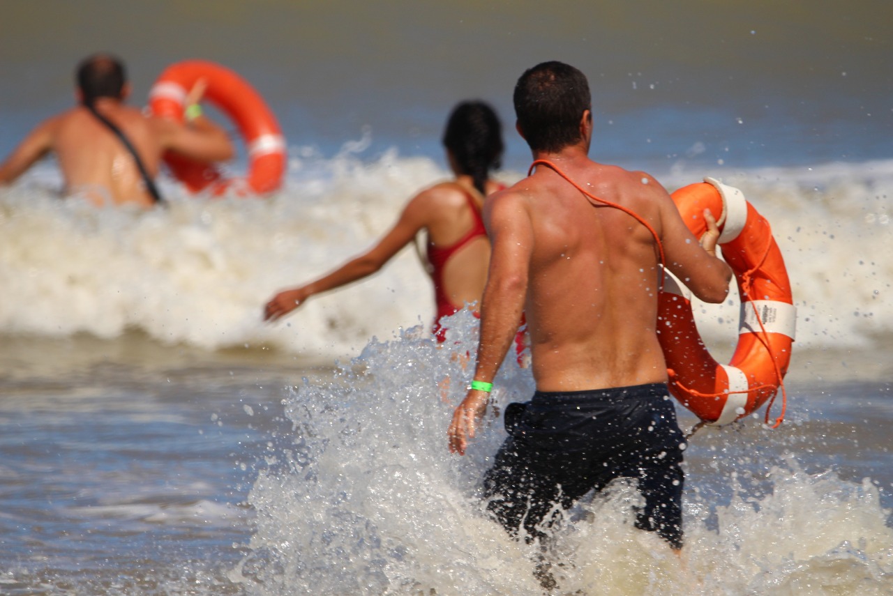  Dónde están ubicados los puestos de los guardavidas del Operativo de Seguridad en Playa