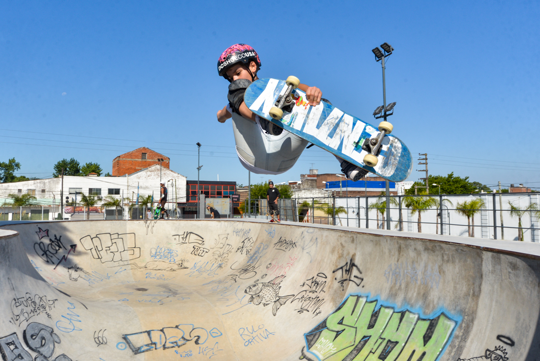  Skaters internacionales visitaron el Parque de Deportes Extremos