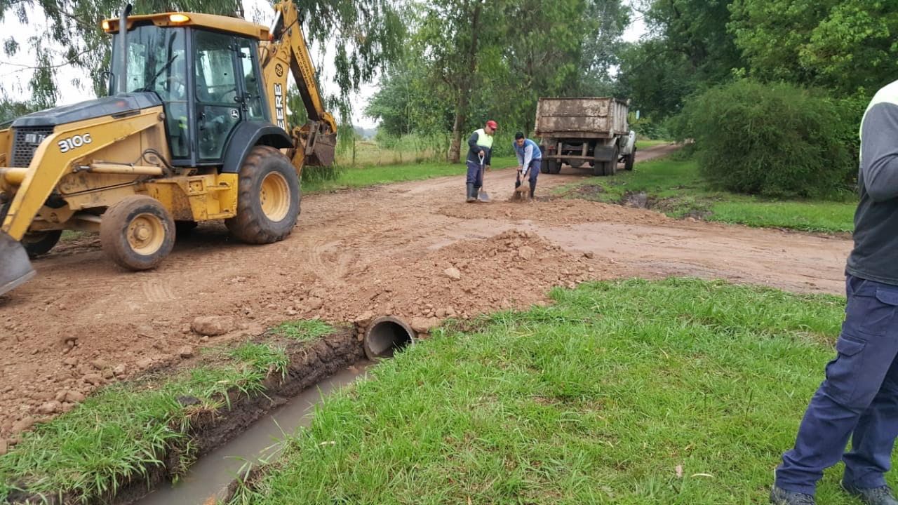  Se realizaron trabajos de zanjeo y canalización de desagües