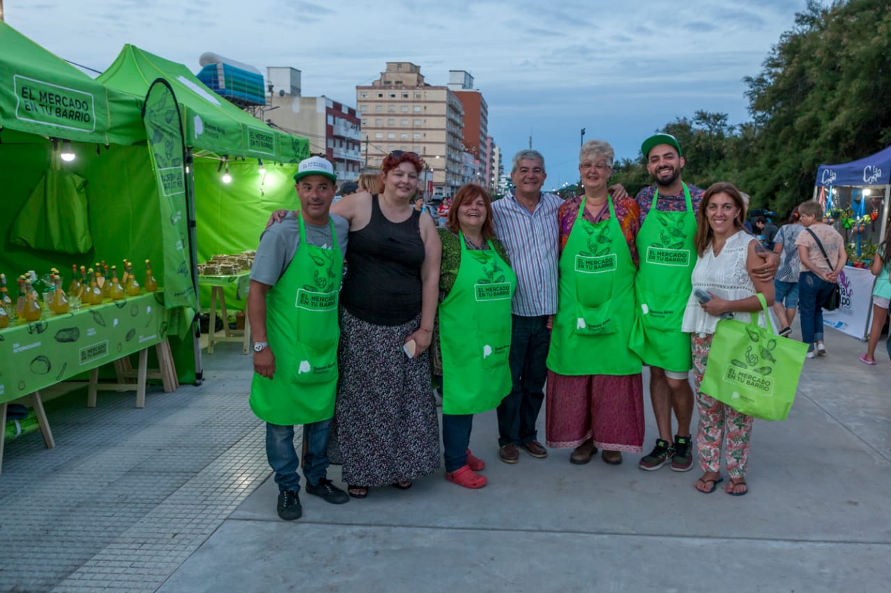  “El Mercado en tu Barrio”