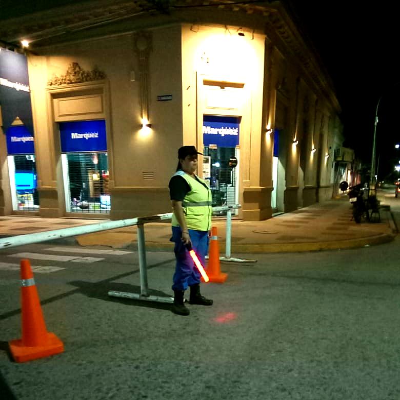  Se realizó con éxito la Peatonal en Calle Rivadavia