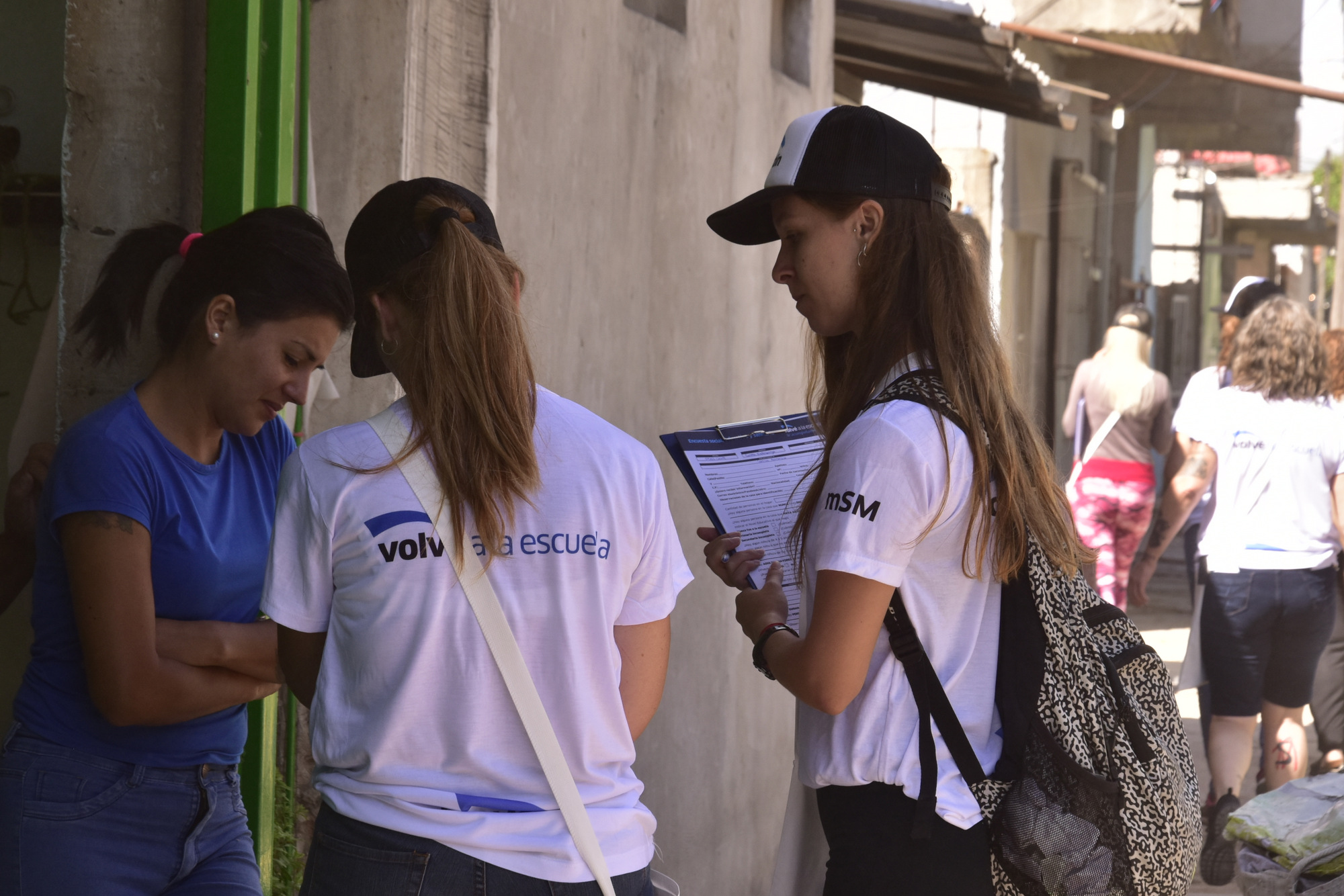  Cientos de voluntarios recorren los barrios para convocar al “Volvé a la Escuela”