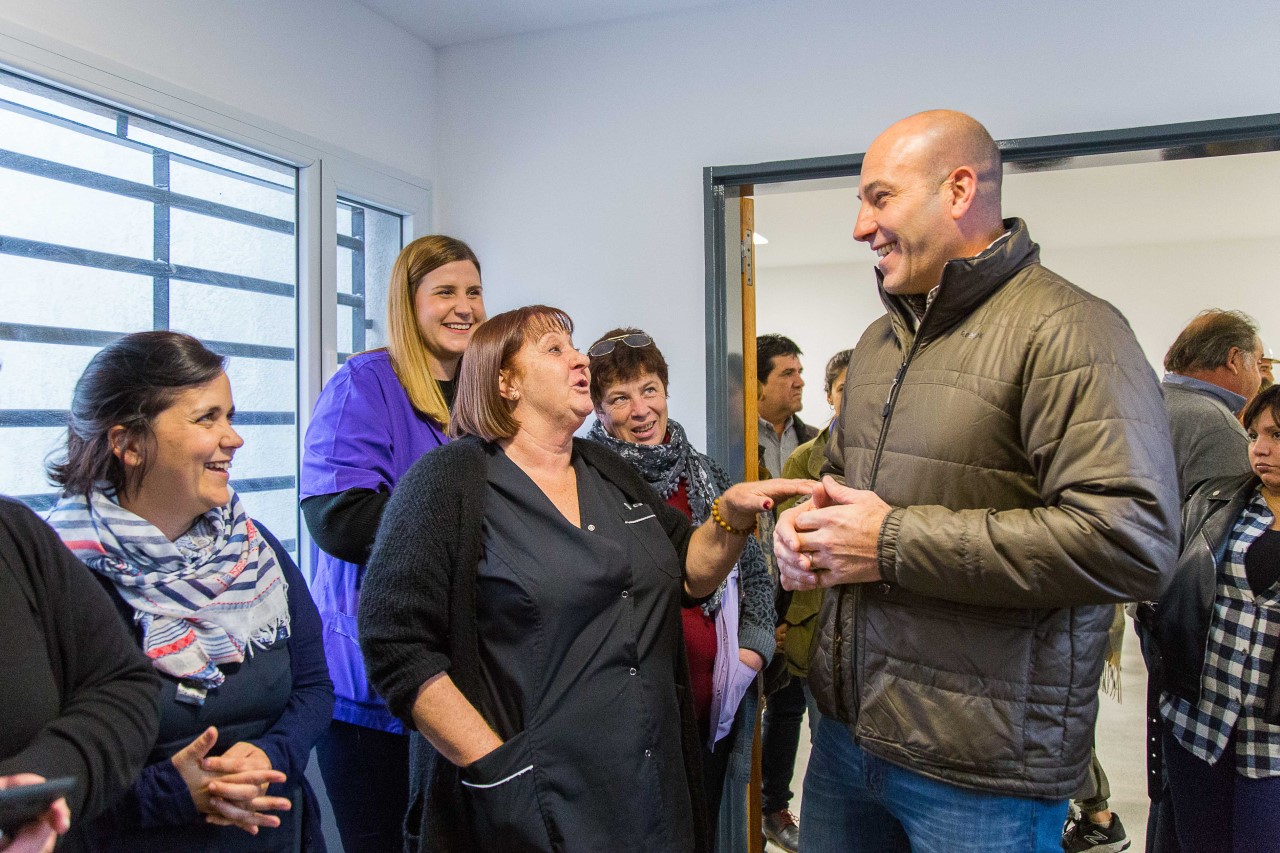  Martiniano Molina realizó la apertura del CAPS Illia de la Red AMBA