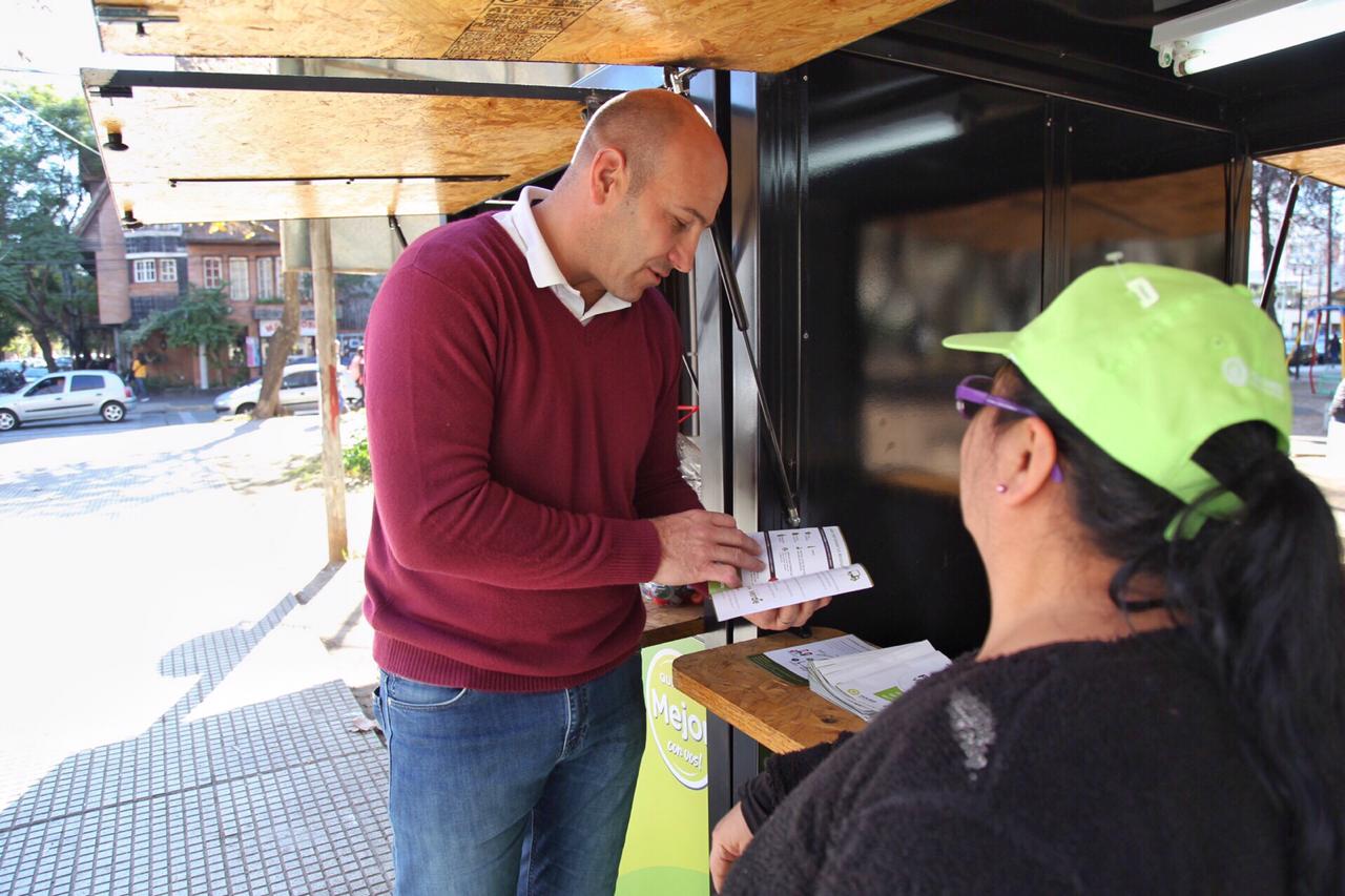  Molina recorrió los puntos verdes instalados en las plazas