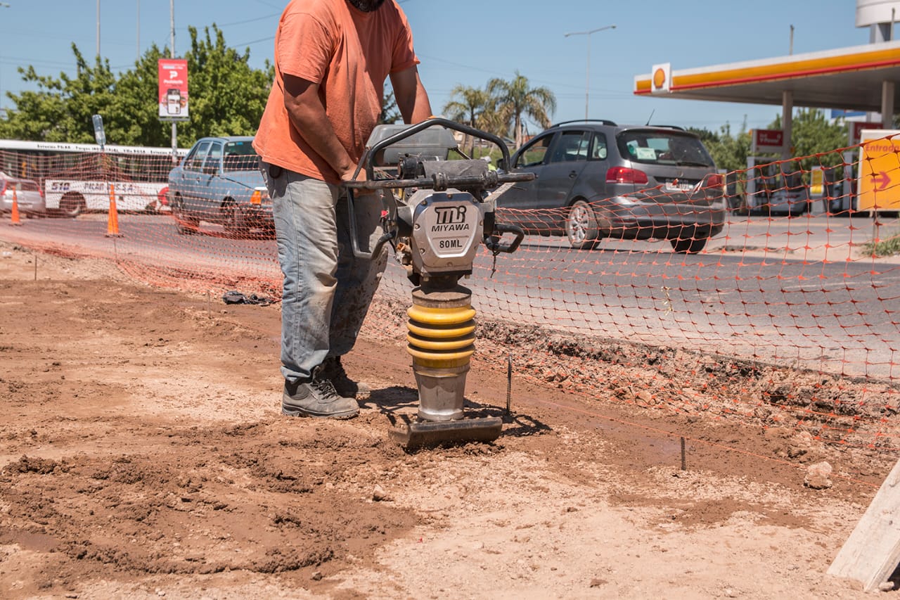  Trabajos de reordenamiento urbano en el bajopuente de la ruta 26