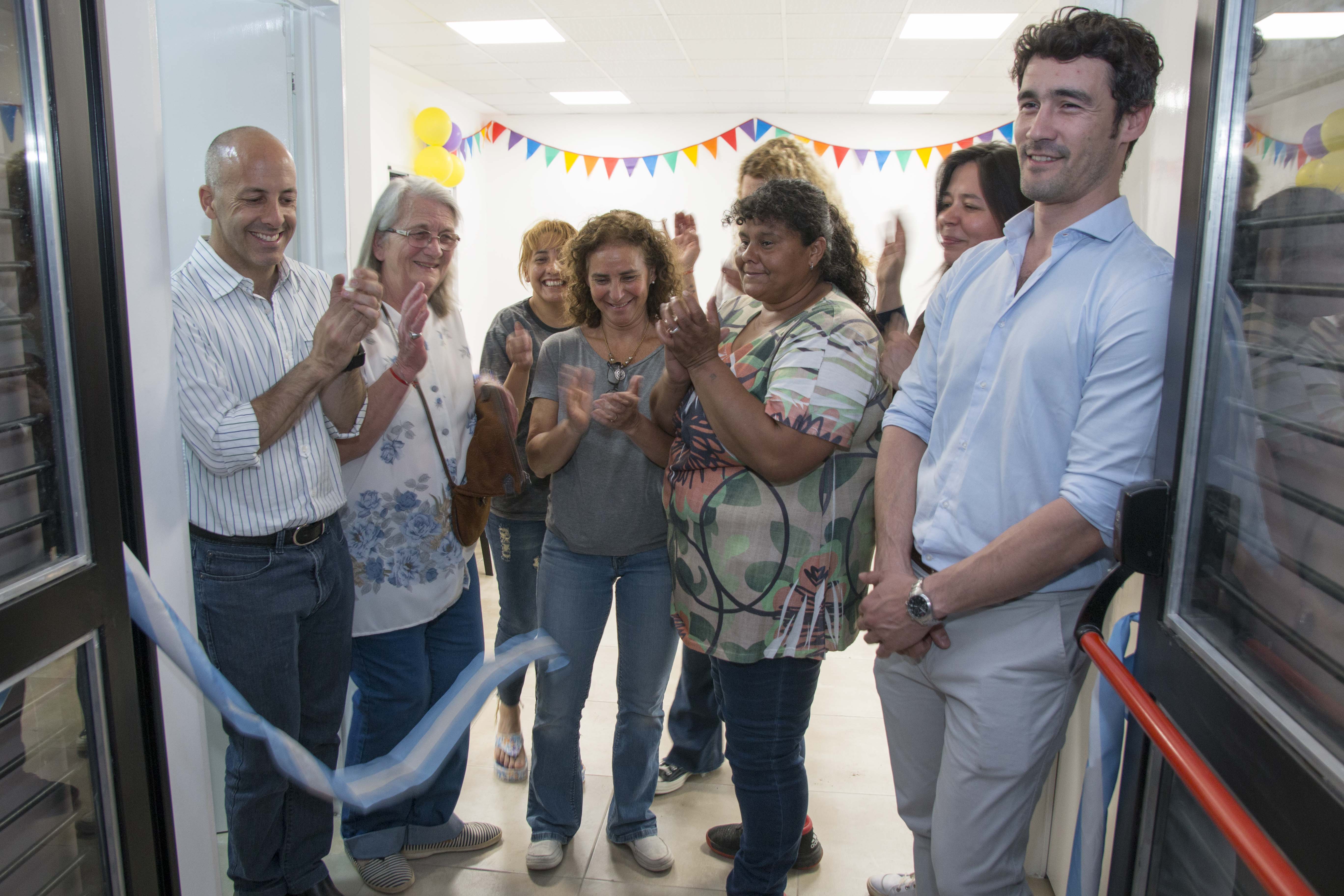  Se inauguró la puesta en valor del centro de atención primaria de La Lonja