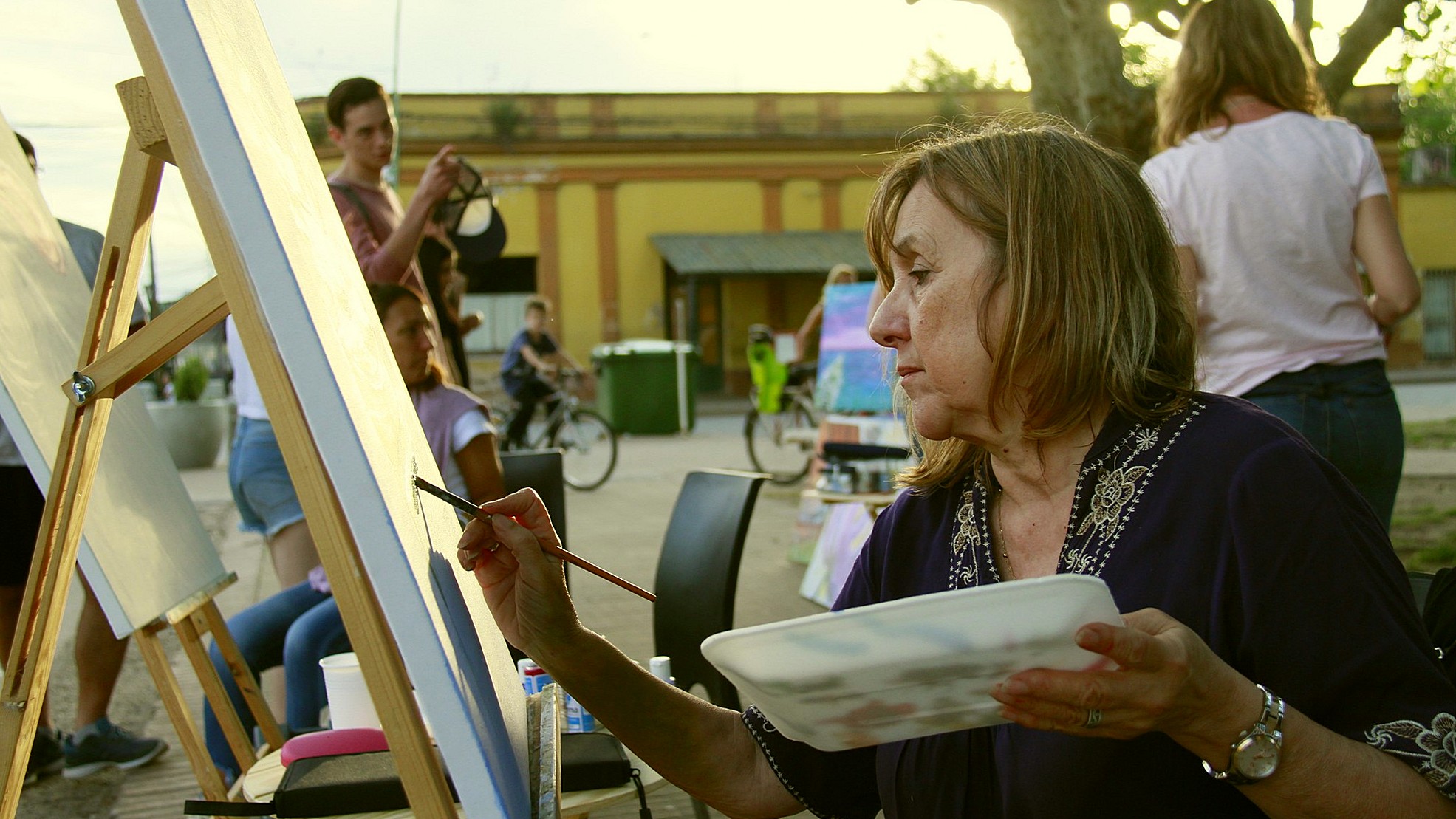  Un domingo distinto: pintura y música en Plaza Balcarce