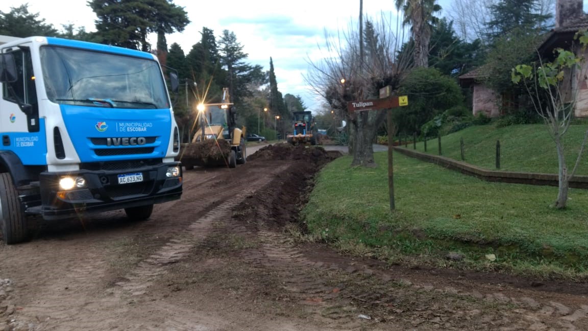  Se continúa con las obras  de mejora y mantenimiento en todo el distrito