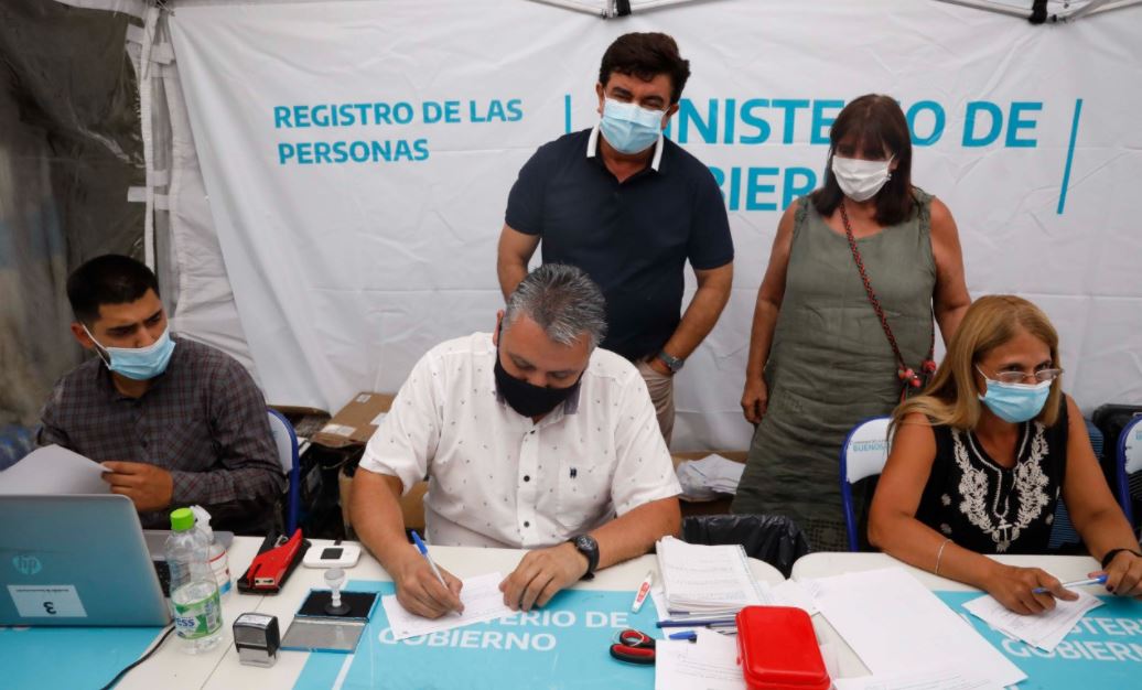  Fernando Espinoza: “Estos operativos de documentación marcan la nueva Argentina que estamos reconstruyendo entre todos”