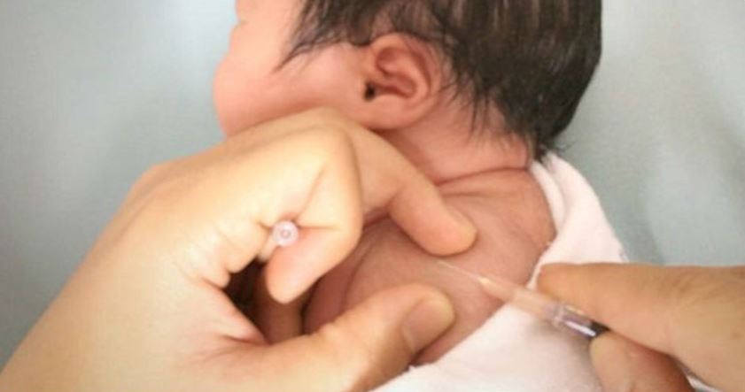  Vacunación a recién nacidos