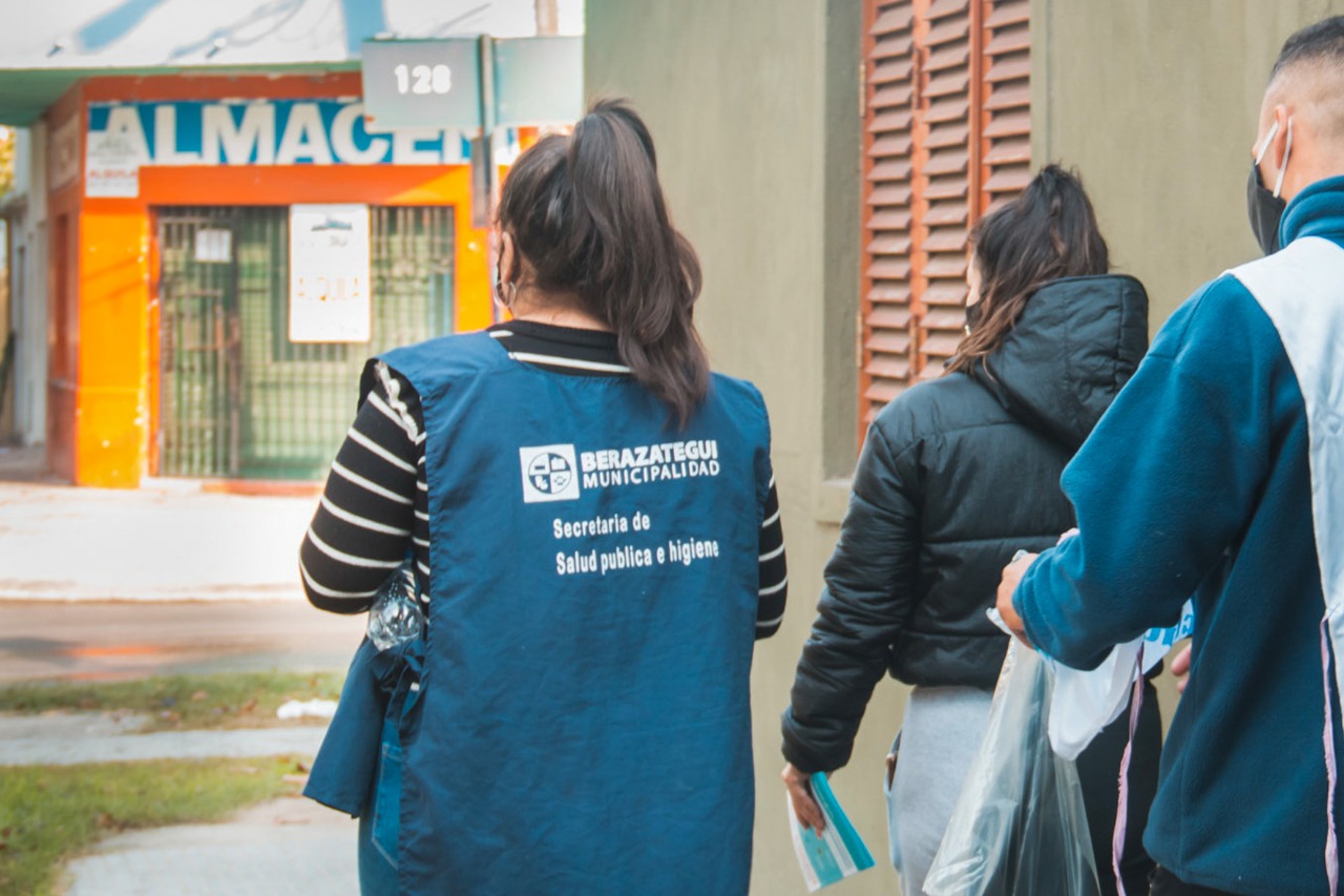  Descacharrización y control de plagas en el Barrio San Juan