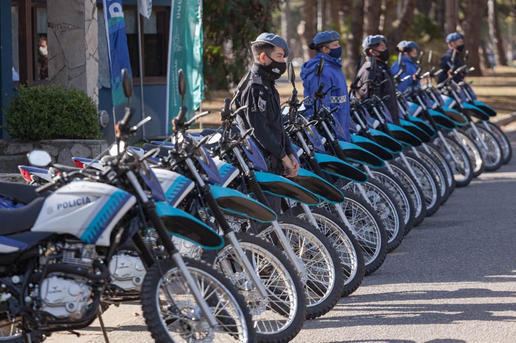  Se entregan 15 nuevas motos a las fuerzas de seguridad