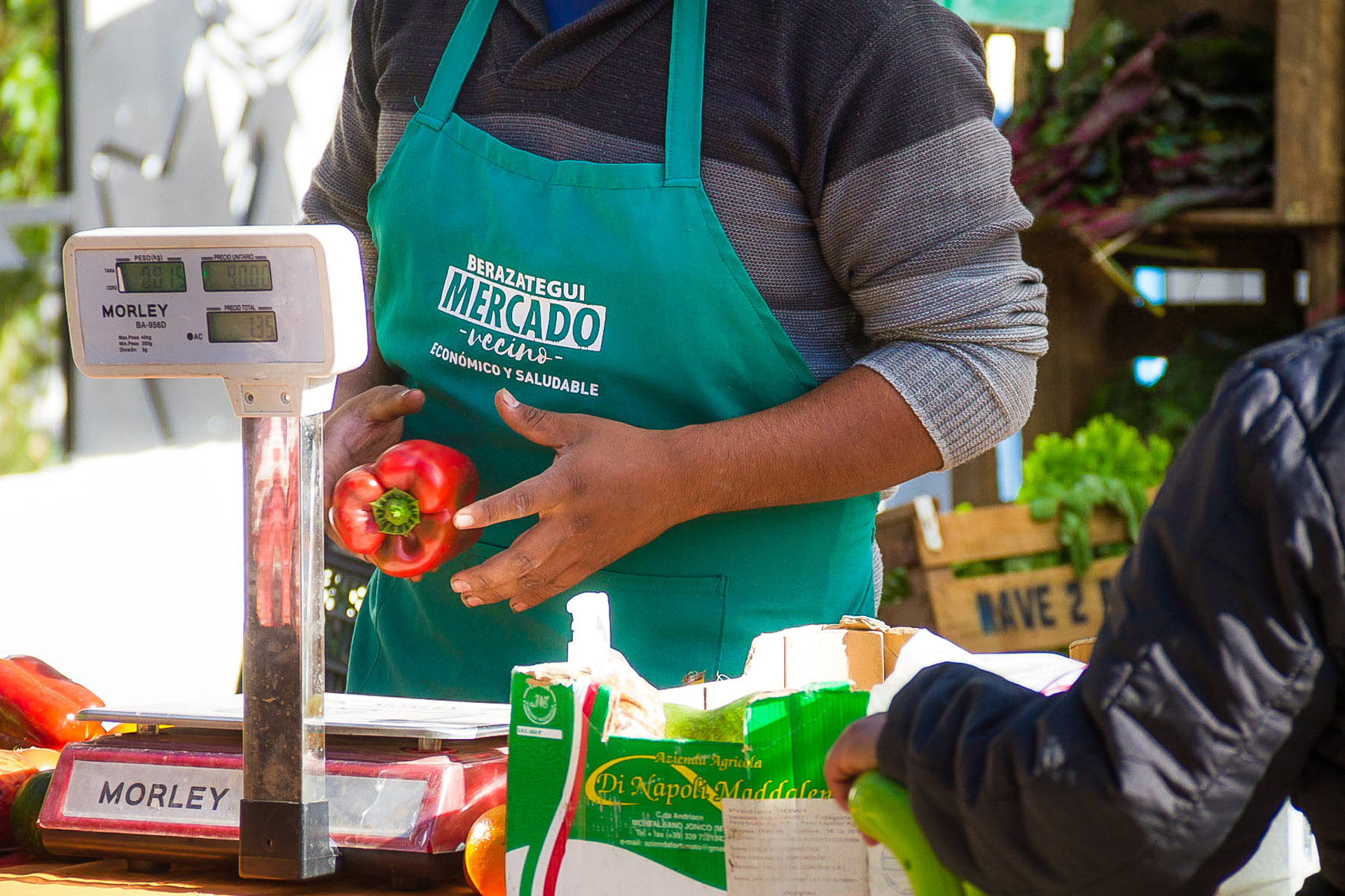  Mercado vecino recorre los barrios