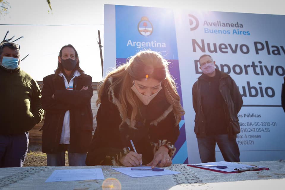  Se firmó el acta de inicio de obras para el barrio Danubio Azul