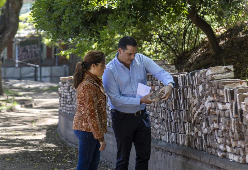  Avanzan las tareas de restauración en la plaza mitre