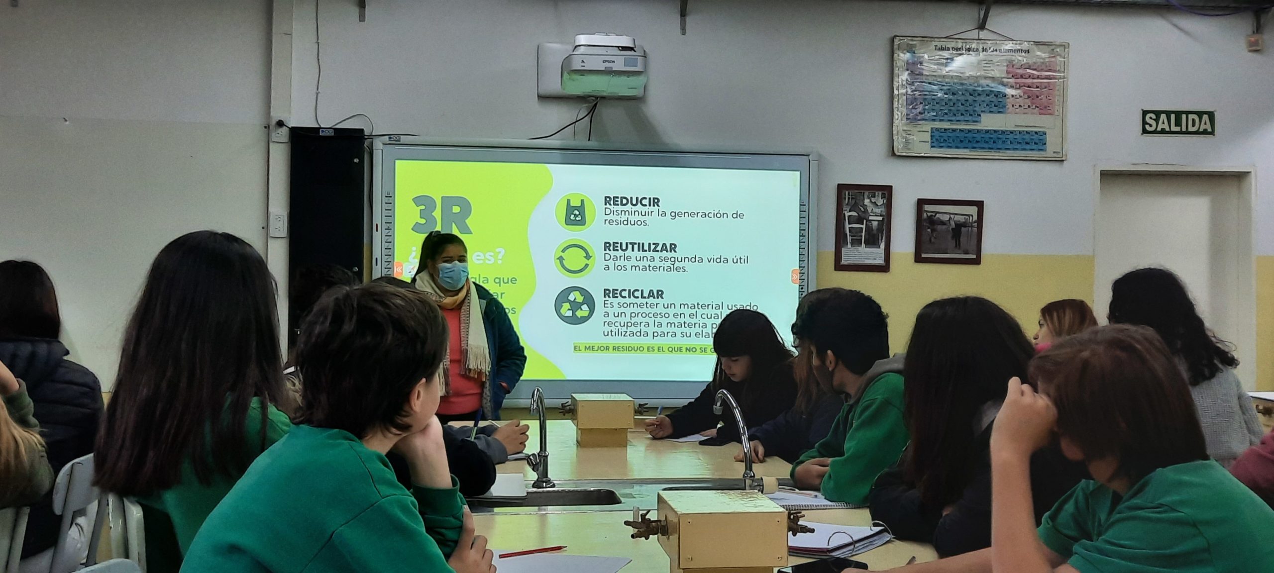  Comenzaron los talleres del programa “Mi escuela recicla”