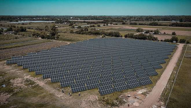 Comenzaron en Loma Verde las obras complementarias del primer parque solar