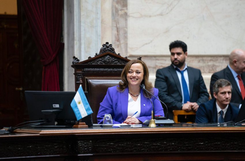  Cecilia Moreau celebró la eliminación de la Fe de vida