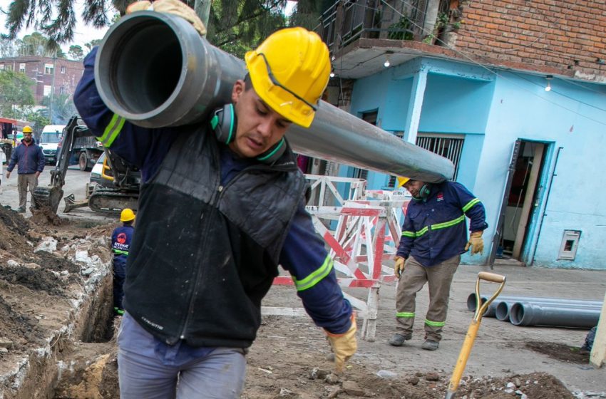  Nuevas obras para llevar agua a 75.500 personas del Barrio 21-24