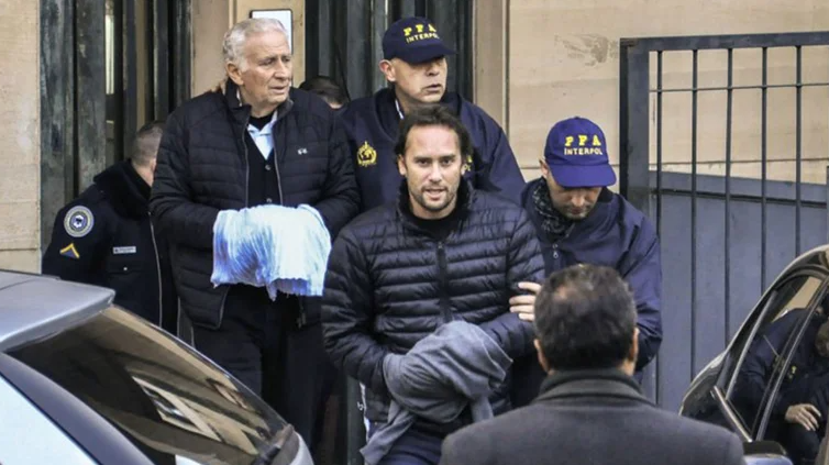  Anularon las condenas de los empresarios argentinos por el FIFA Gate