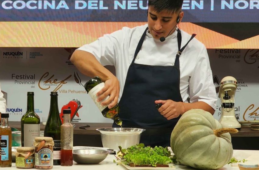  El chef Nahuel Sepúlveda participa del concurso en la Fiesta Nacional del Chivo