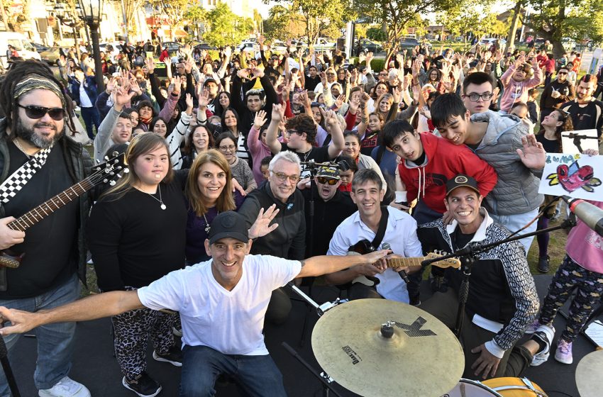  Julio Zamora: “No podemos tolerar que se abandone a los que más necesidades tienen”