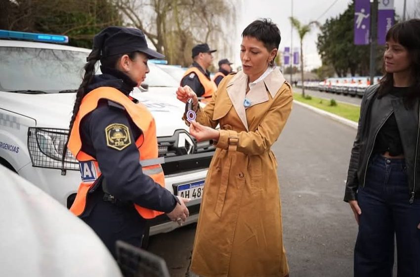  Mayra y Ceci Soler supervisaron una obra hídrica en Ezpeleta