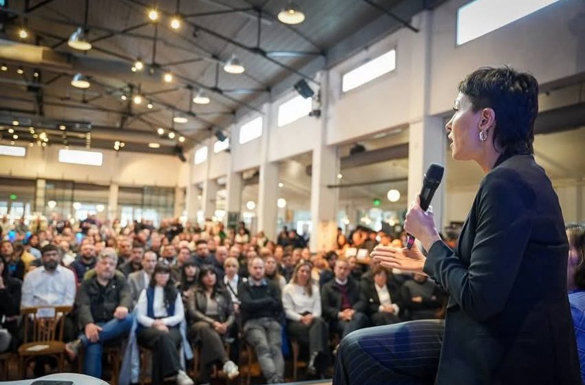  Encuentro por la industria y el trabajo en Quilmes