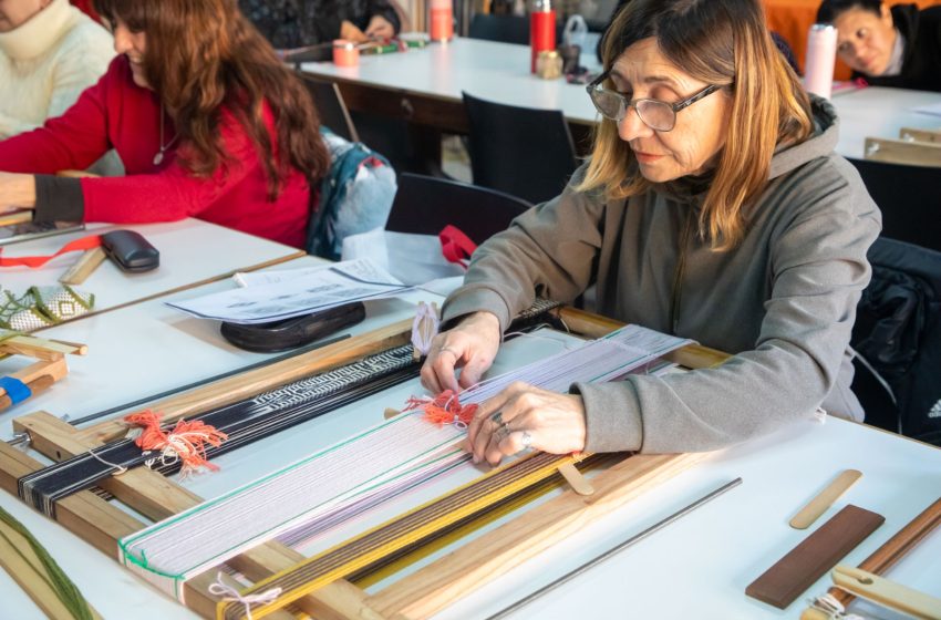  Miles de vecinos participan en los talleres municipales