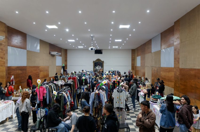  Nueva edición de La Feria Fresh en La Humanitaria