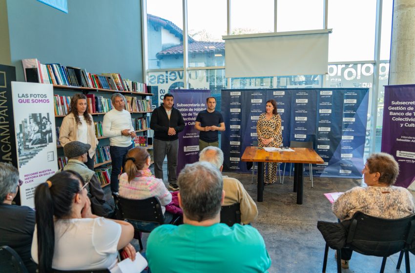  Familias siguen firmando las escrituras de sus viviendas