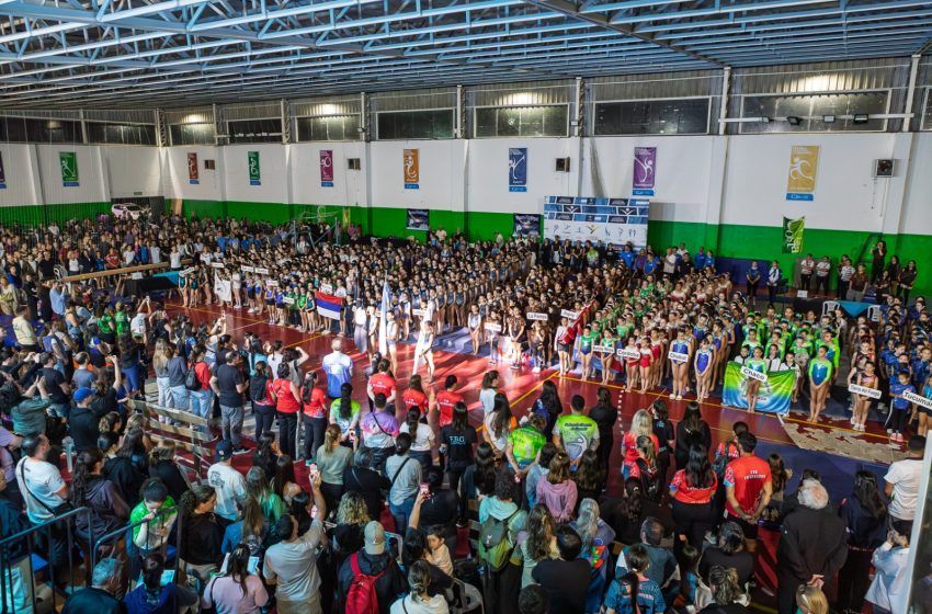  Multitudinario Torneo Nacional de Gimnasia Artística