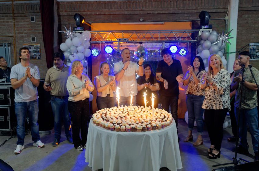  La Sociedad de Fomento Almirante Brown festejó su 29° aniversario