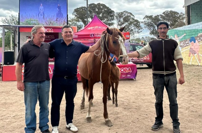  Se lanzó en San Marcos Sierras el Mes del Turismo Ecuestre