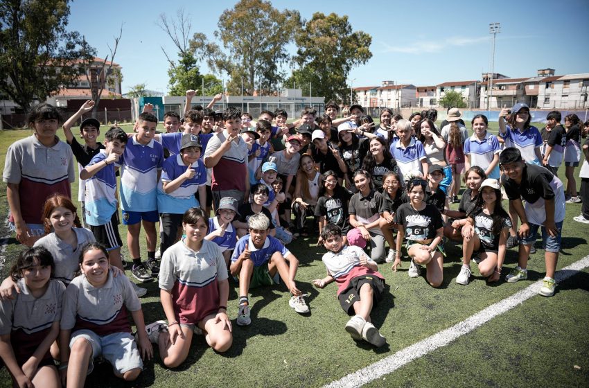  Avellaneda celebra con los egresados de sus escuelas primarias
