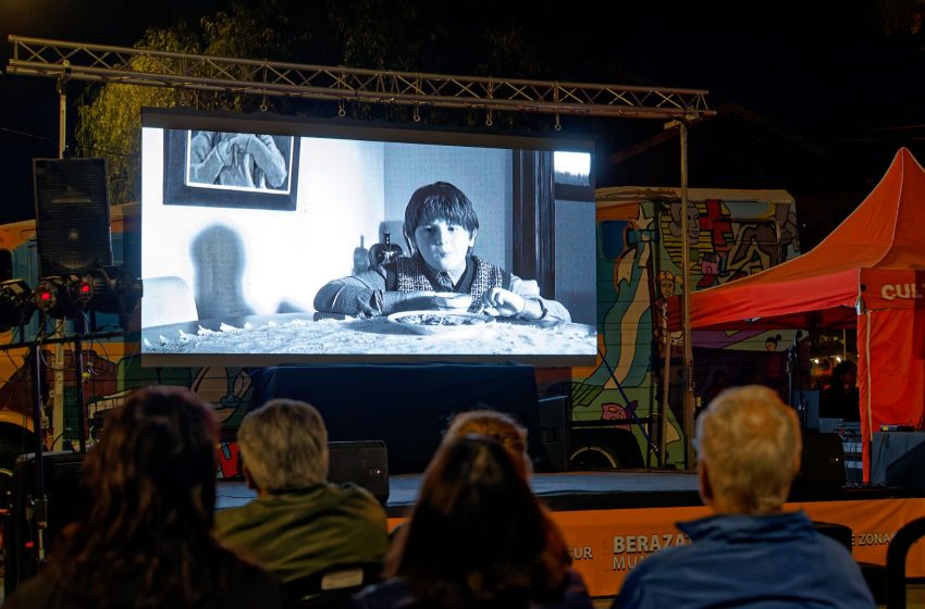  Nueva edición del Festival Nacional “Cine Bajo la Luna”