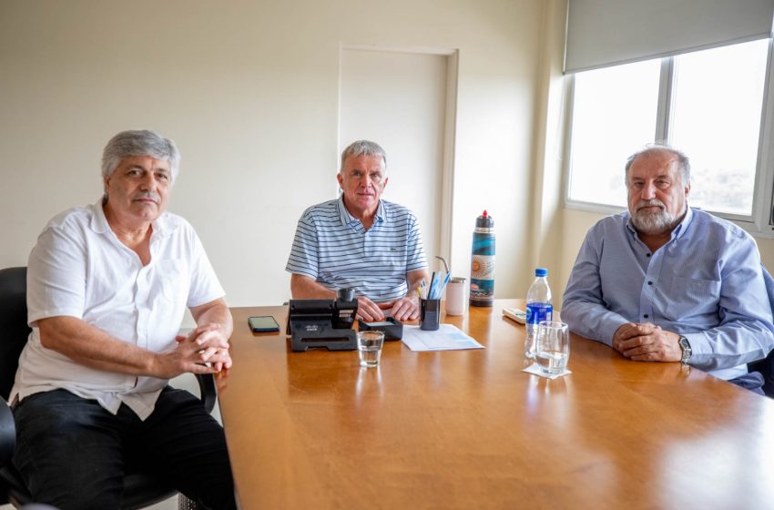  Carlos Balor se reunió con representantes de la Unión Industrial